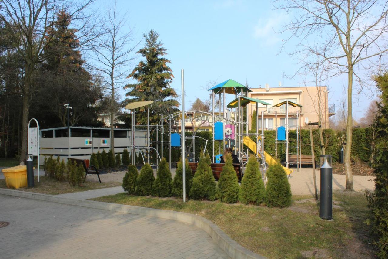 Pool & Leisure Apartament Polanki Park Колобжег Экстерьер фото